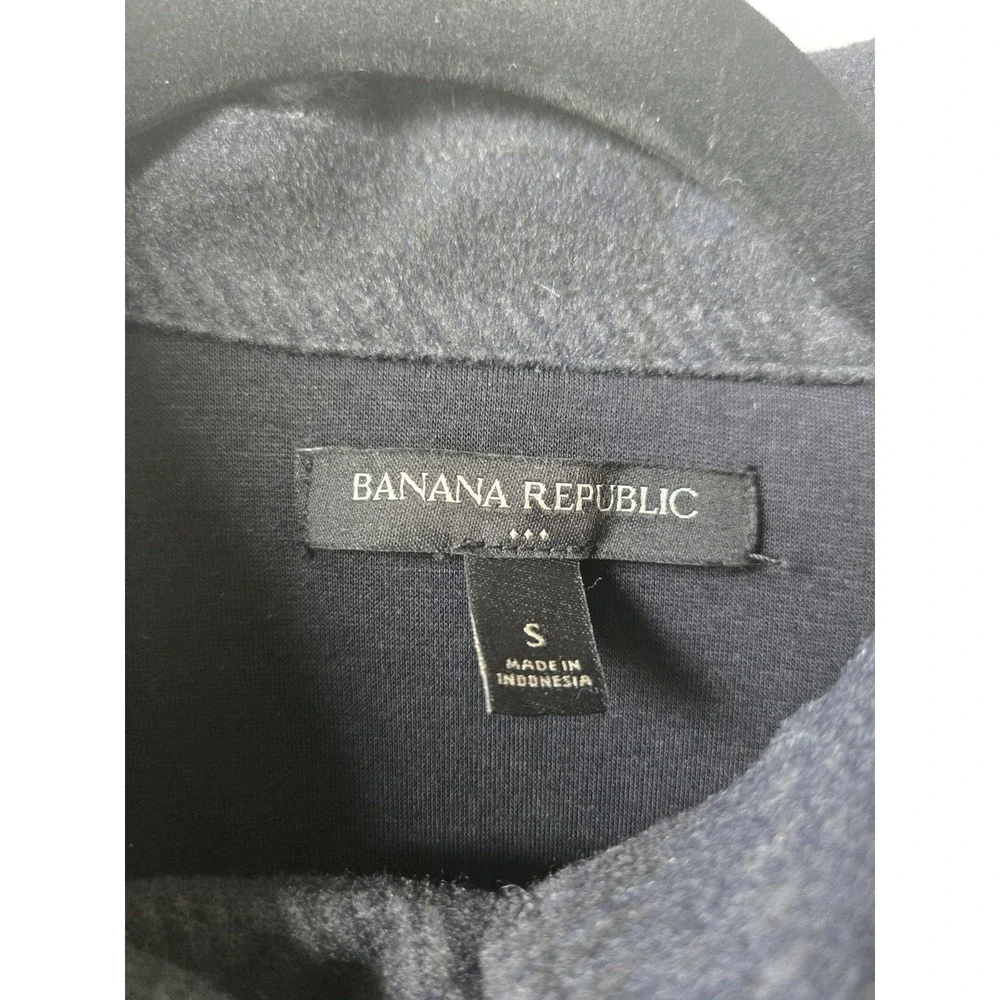 Banana Republic this banana